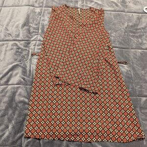 70's style dress (Sm) fits like a Medium